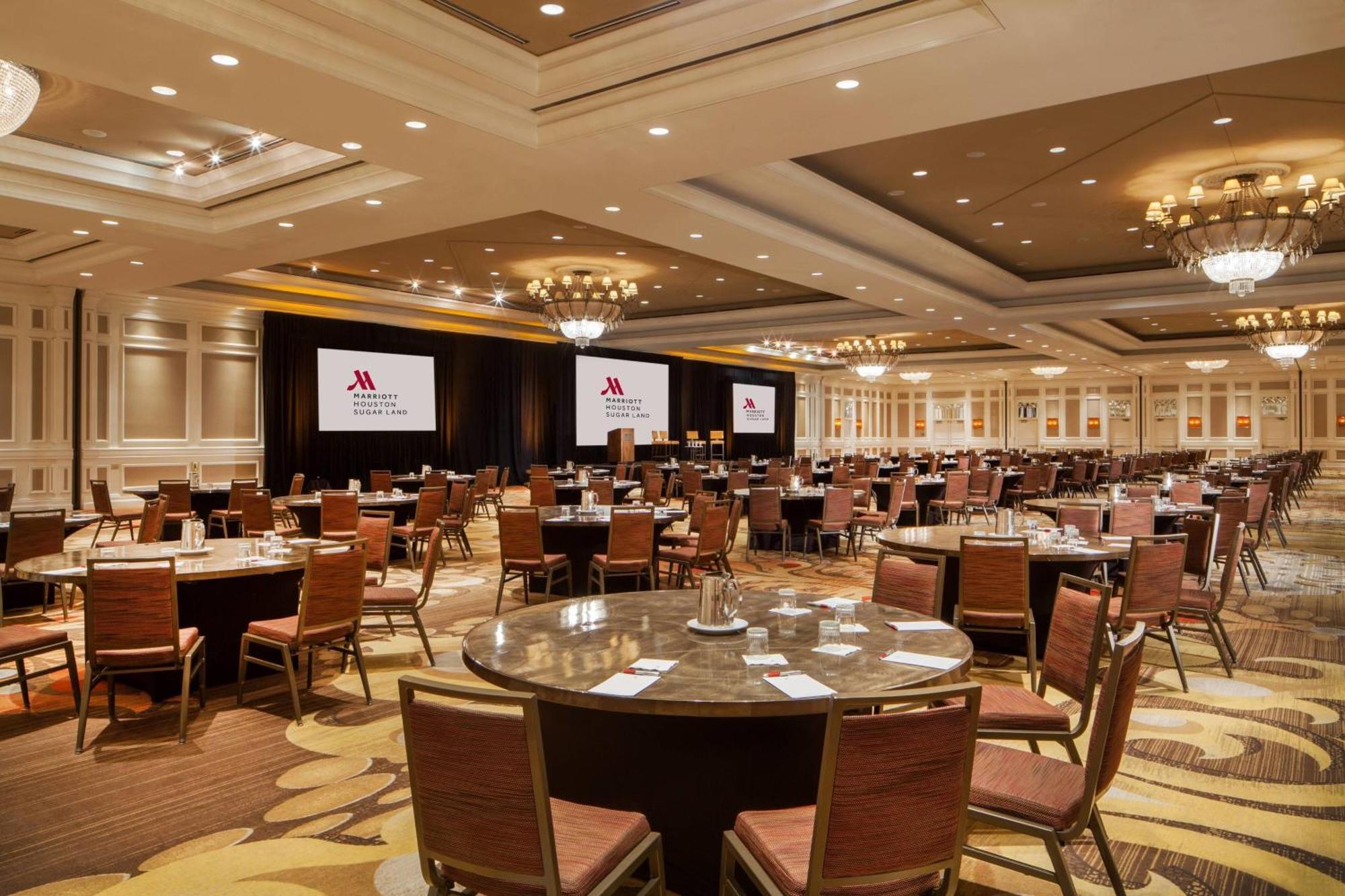 Houston Marriott Sugar Land Hotel Exterior photo