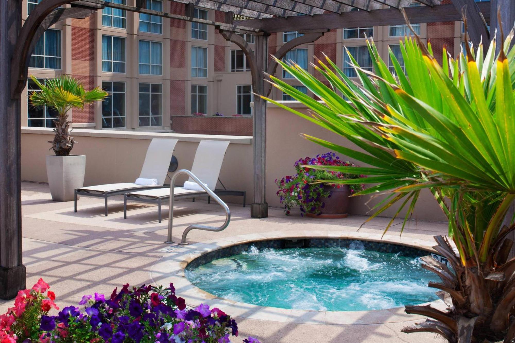 Houston Marriott Sugar Land Hotel Exterior photo